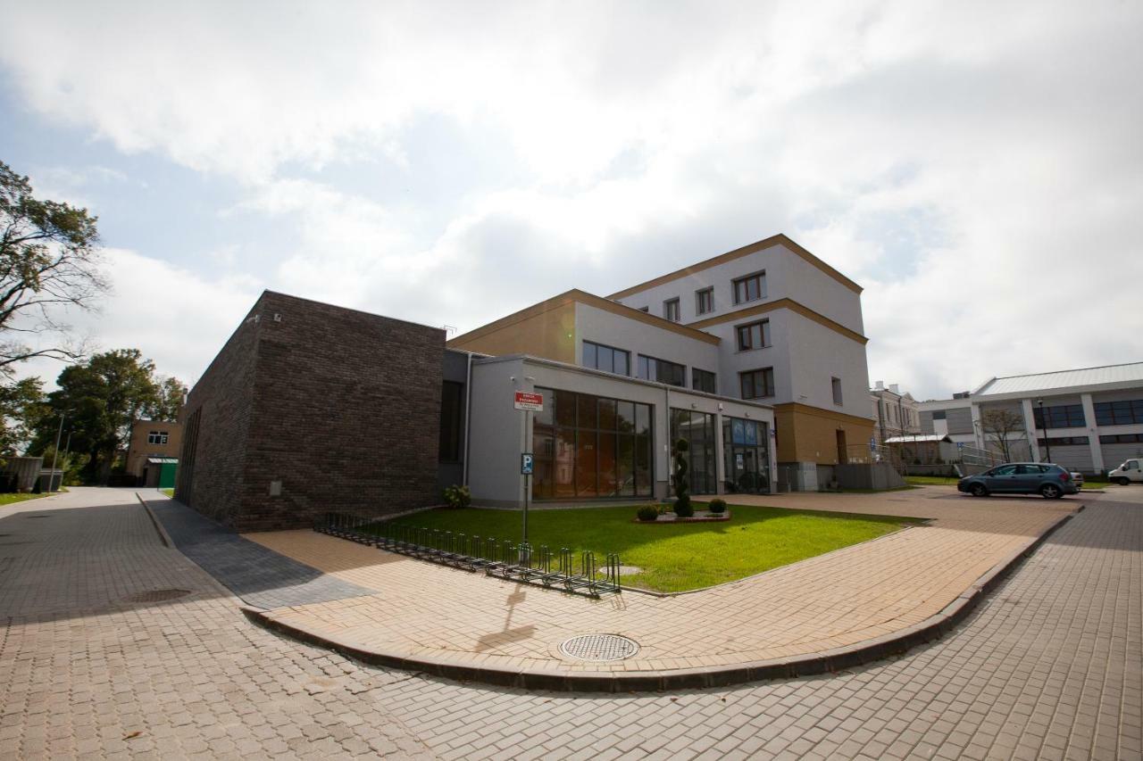 بيت شباب Dom Studenta Al Łomża المظهر الخارجي الصورة